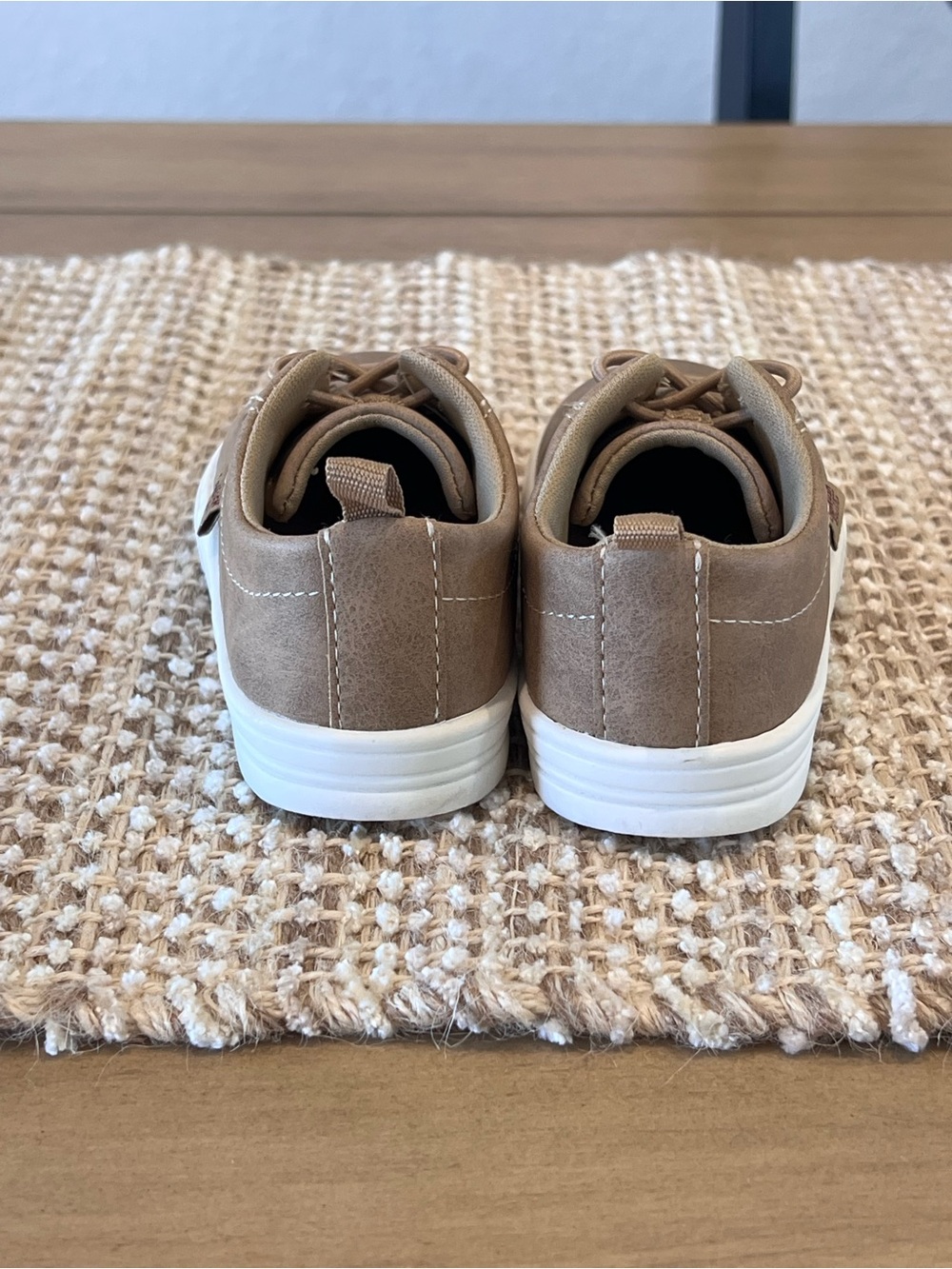 OshKosh B'gosh Kids Brown Casual Lace-Up Sneakers - Picture 4 of 7